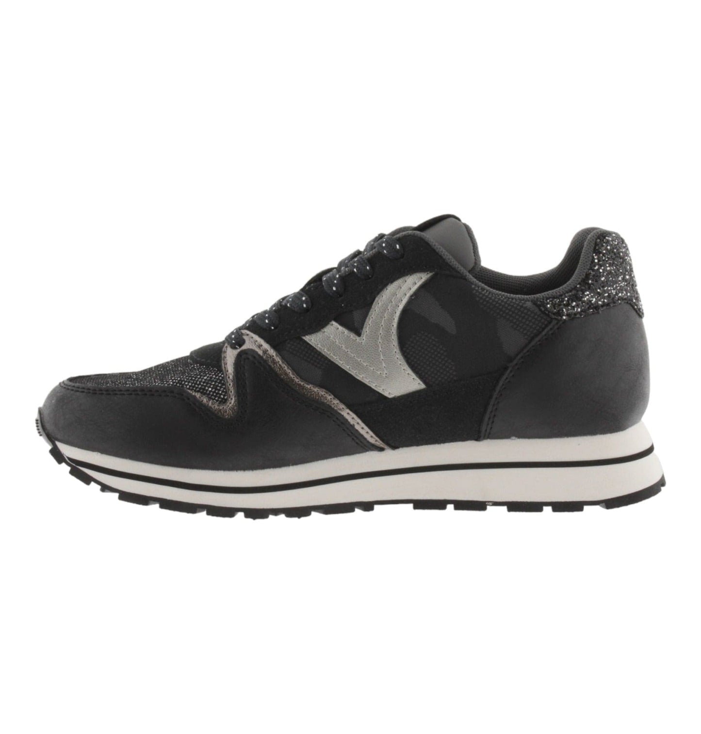 sneakers/basket adulte 38 VICTORIA 141136 Noir Chaussures basses/baskets/sneakers 8433101064008