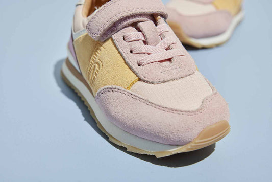 Chaussures Basses/Baskets/Sneakers BISGAARD WALDE Rose chaussures Basses Baskets