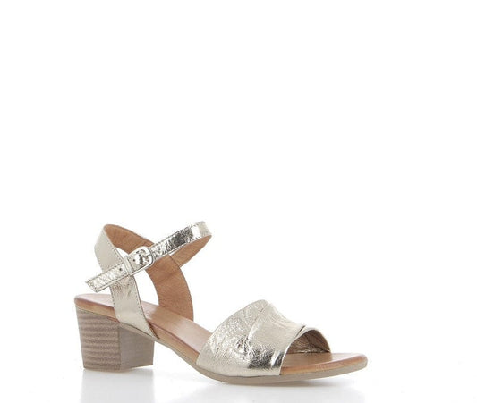 Sandales / Nu Pieds adulte COCO ET ABRICOT MUN Champagne Sandales Nu Pieds