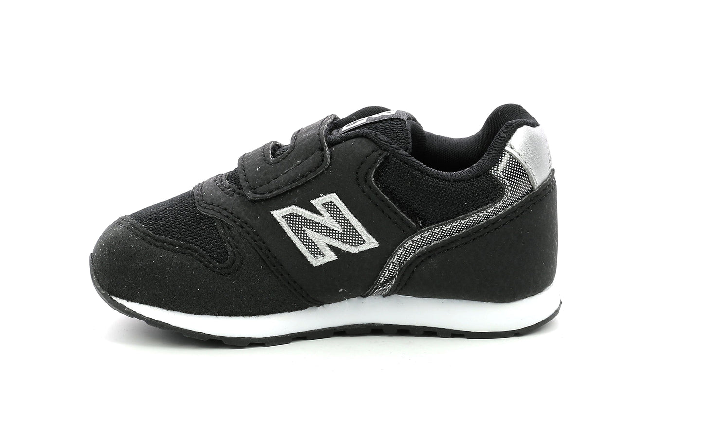 Chaussures Basses/Baskets/Sneakers 27 NEW BALANCE IZ996 M HBK Chaussures Basses Baskets Sneakers 0194389600118
