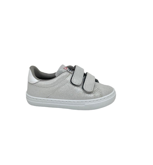 Chaussures Basses/Baskets/Sneakers CIENTA TENNIS 80067 argent Sneakers Baskets
