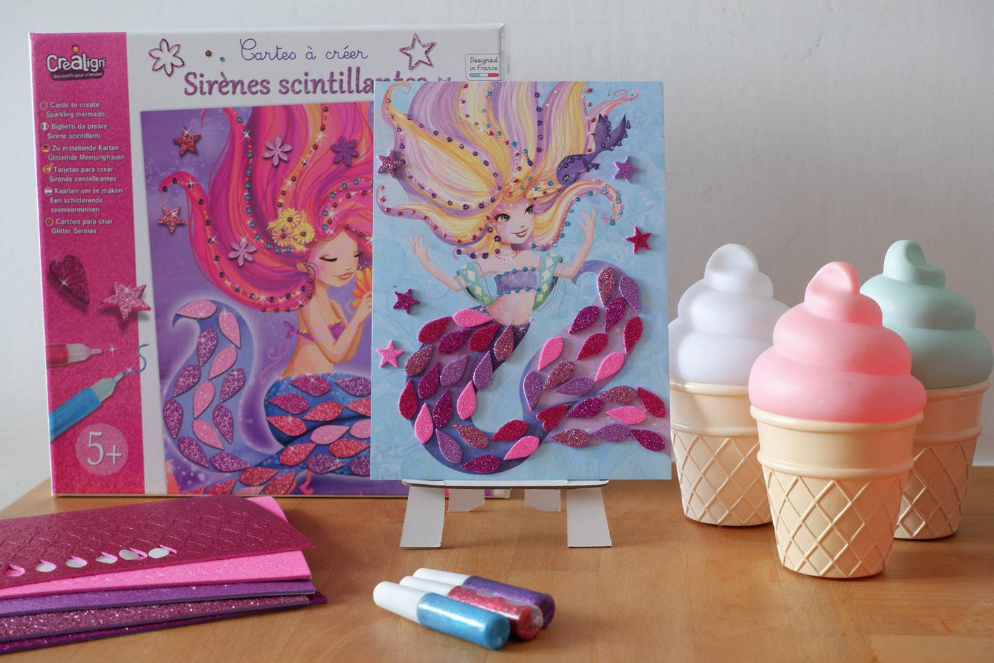 Cartes à créer, Sirènes scintillantes
