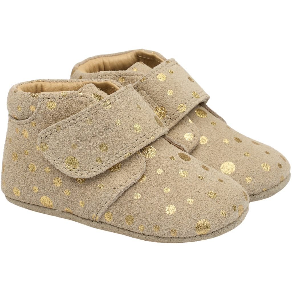 POM POM BEGINNERS VELCRO Gold Dots Chaussons Prémarche