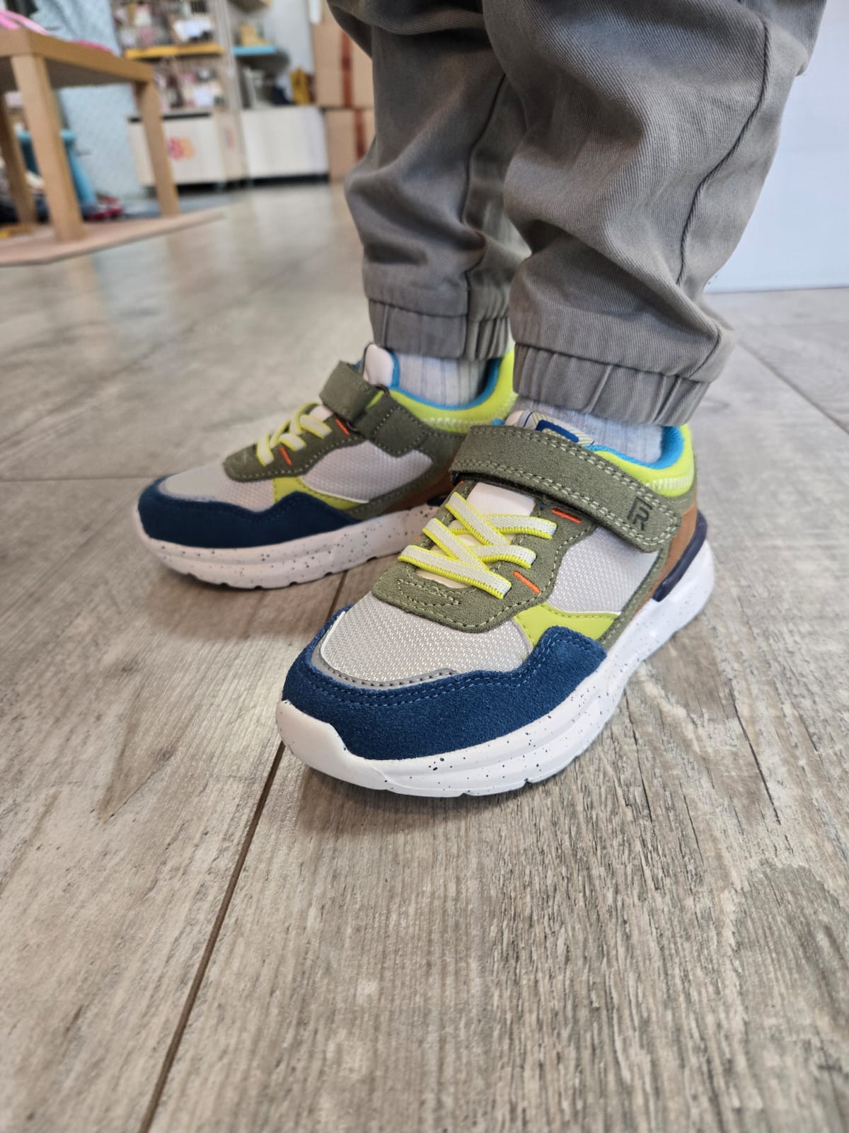Franco Romagnoli 8971 beige kaki Baskets