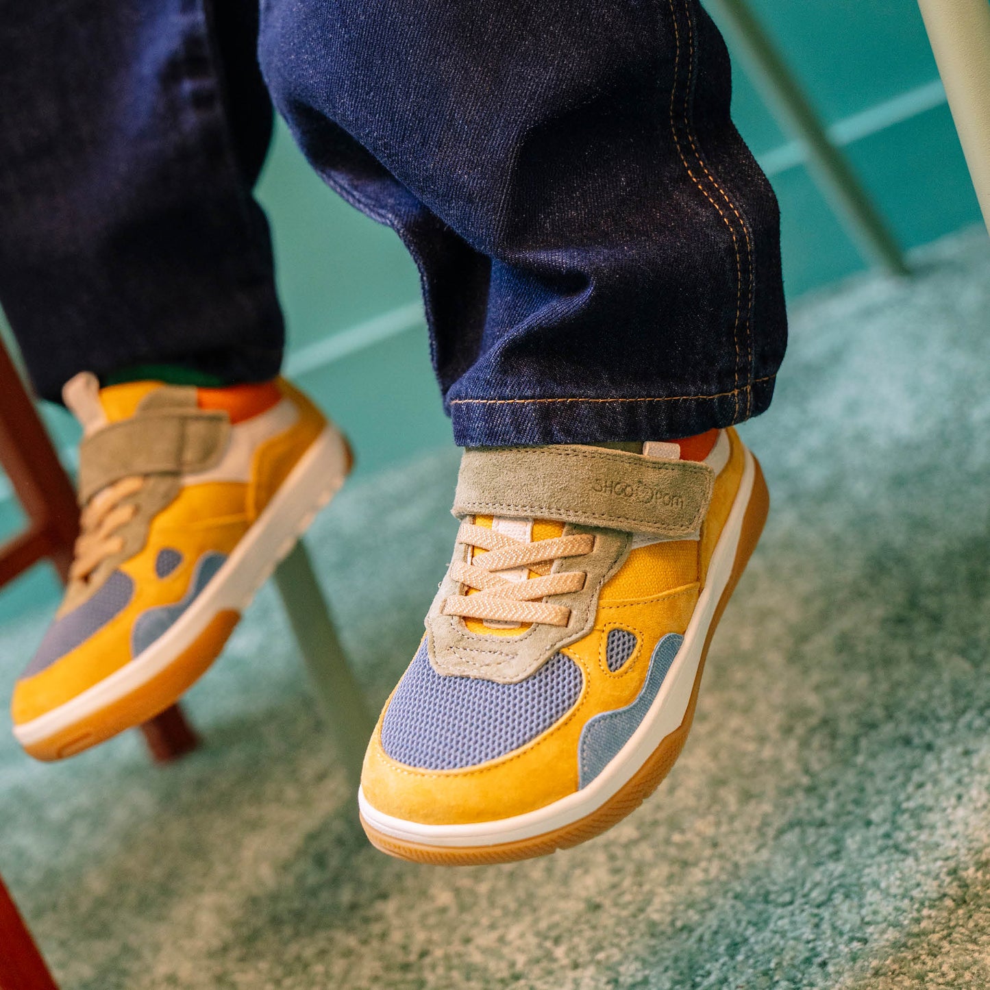 SHOO POM BARESKET JOG Camel Jeans Baskets premier pas barefoot