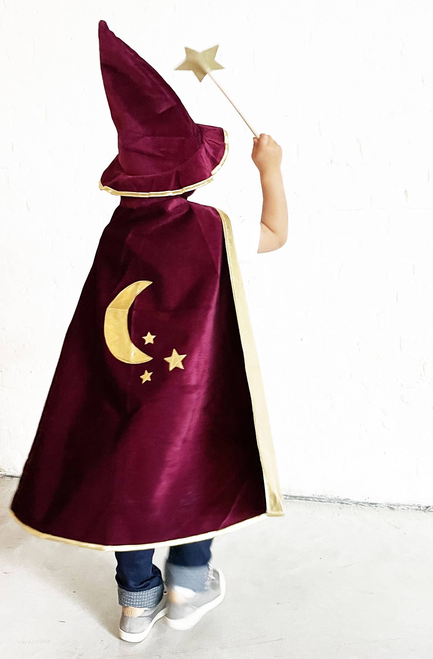 Set de deguisements magicien bordeaux cape+chapeau+ baguette