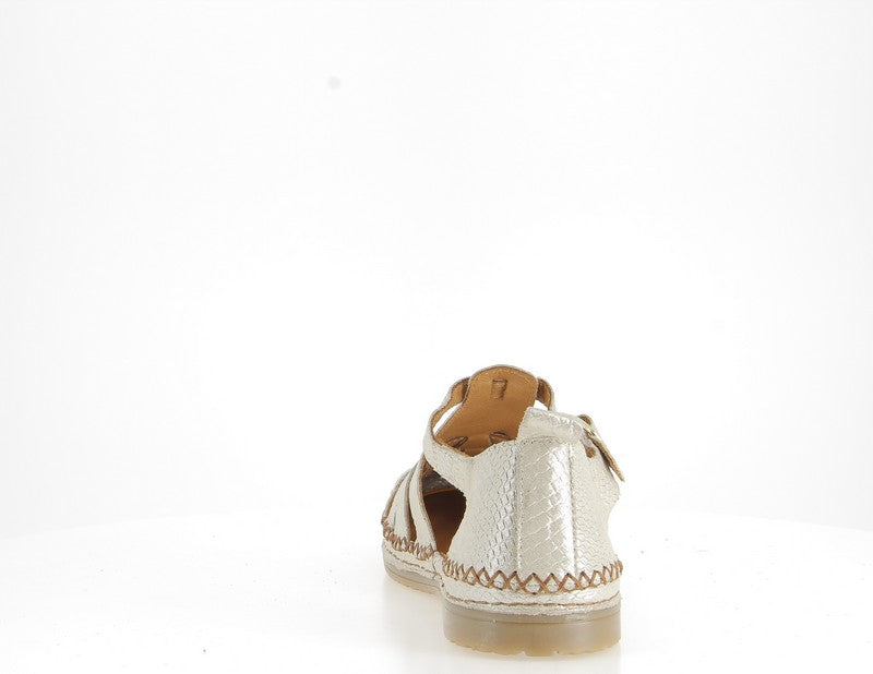 COCO ET ABRICOT MUSIGNY Beige Sandales Fermées